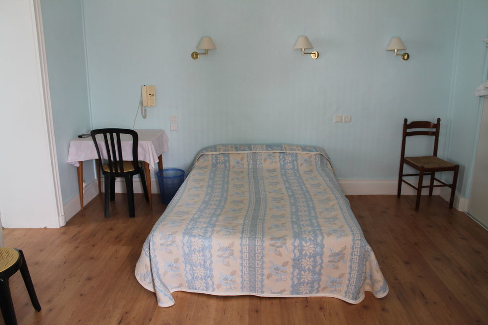 Logis Beauséjour Hotel 2*